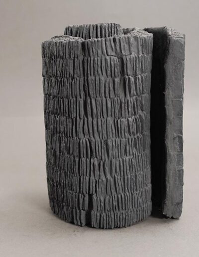 Hermetica II slate 26x16x13cm